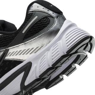 NIKE Nike V5 Rnr Sneakers, Low Top 