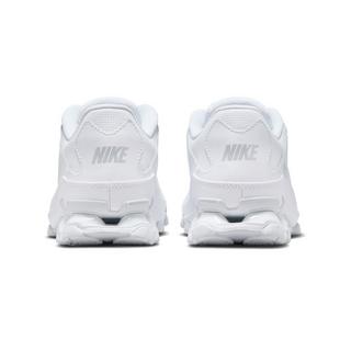 NIKE Reax 8 TR Sneakers, Low Top 