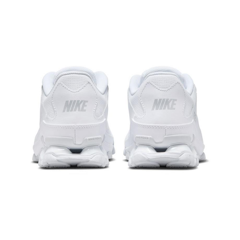 NIKE Reax 8 TR Sneakers, Low Top 