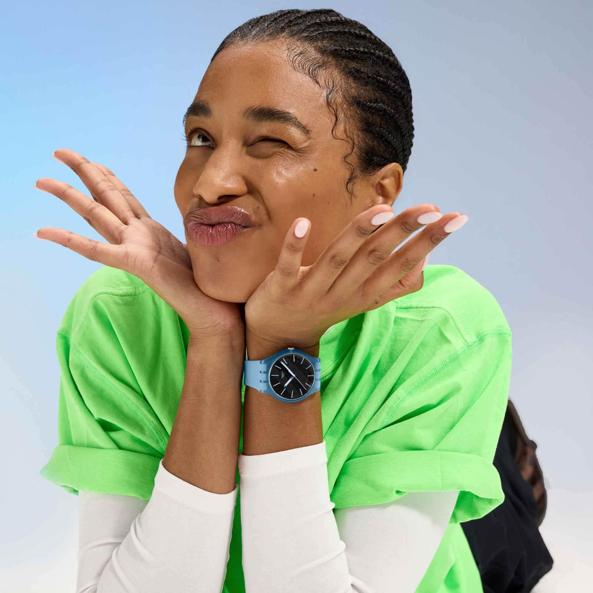 swatch BLUE MOVES Analoguhr 