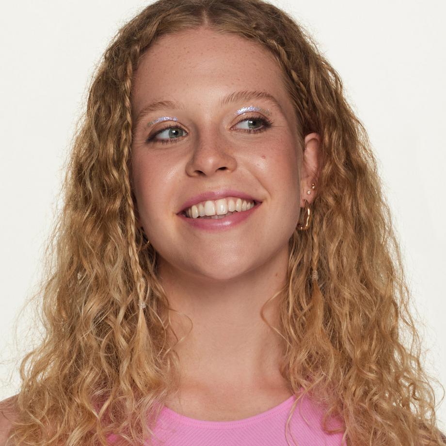 essence  curl FIXING lash base 