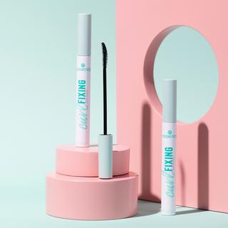 essence  curl FIXING primer ciglia 