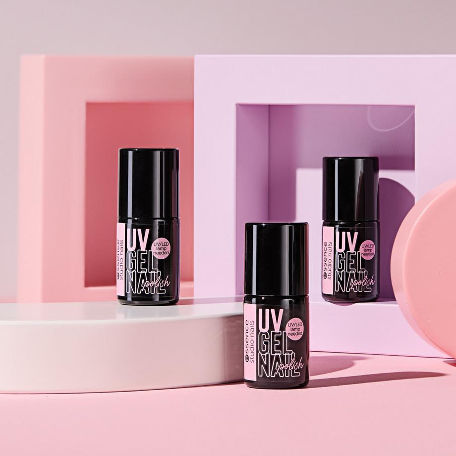 essence  studio nails UV GEL NAIL polish vernis à ongles gel UV 