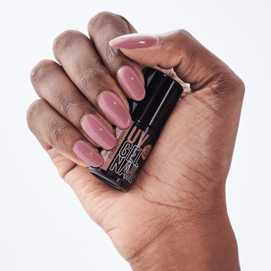 essence  studio nails UV GEL NAIL polish 