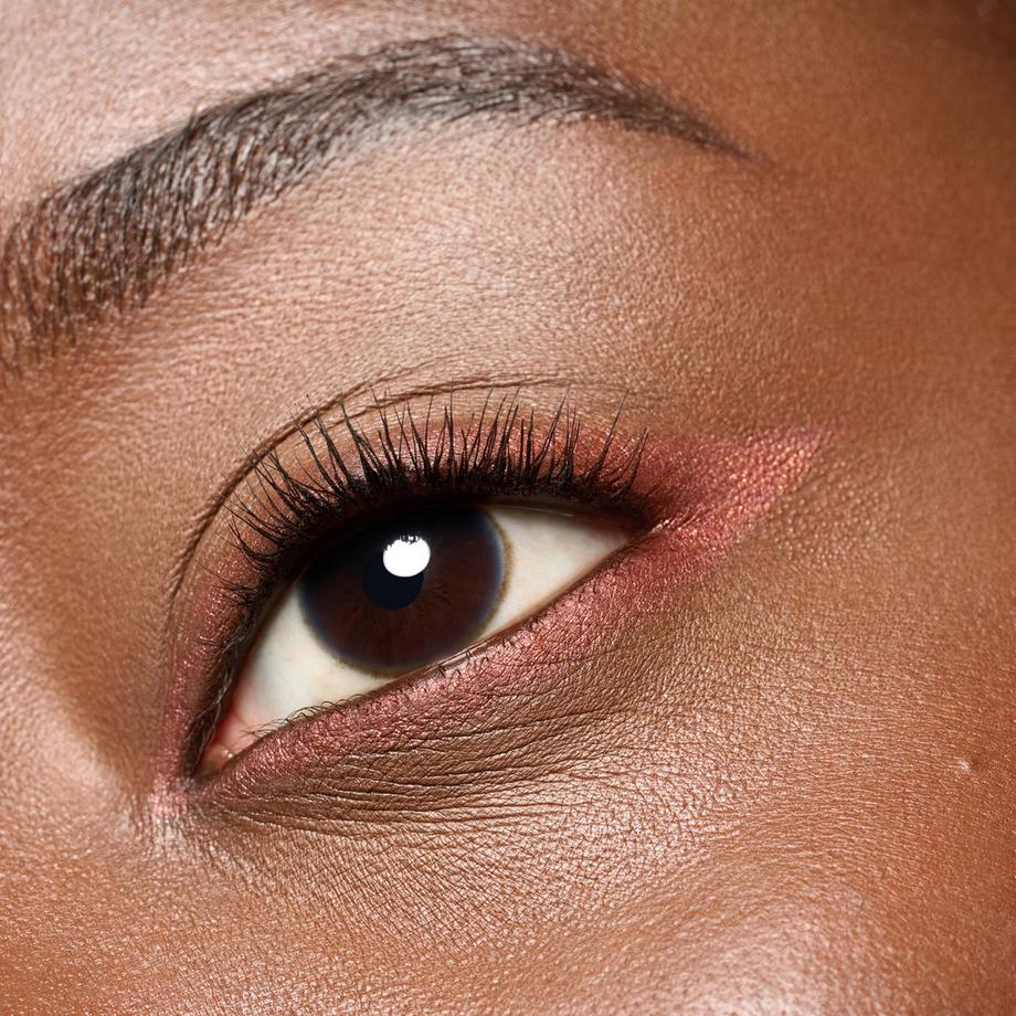 essence  SATIN BLEND gel eyeliner 