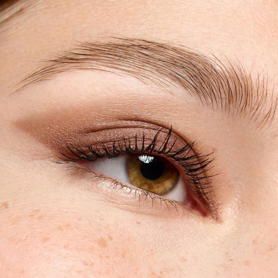 essence  SATIN BLEND gel eyeliner 