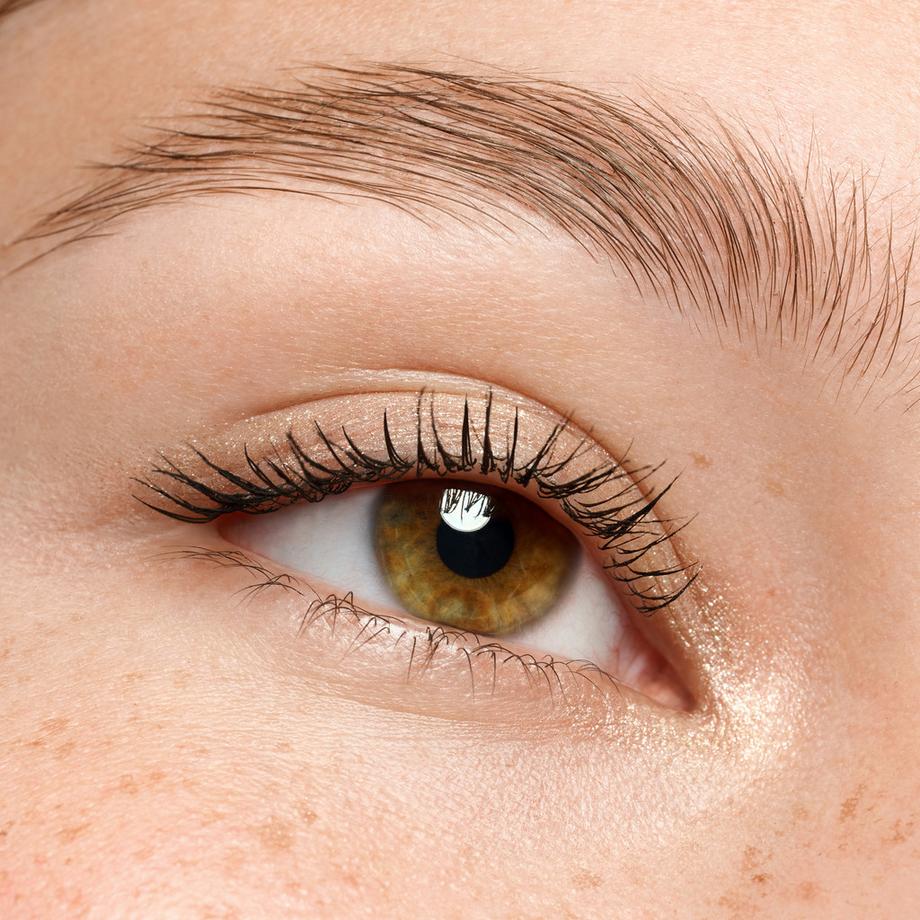 essence  SATIN BLEND gel eyeliner 