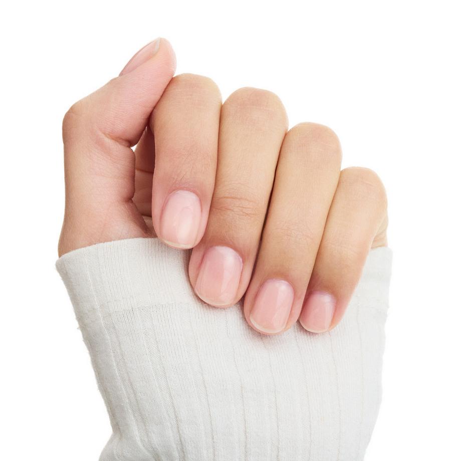 essence  studio nails UV GEL NAIL BASE & BUILD base coat 