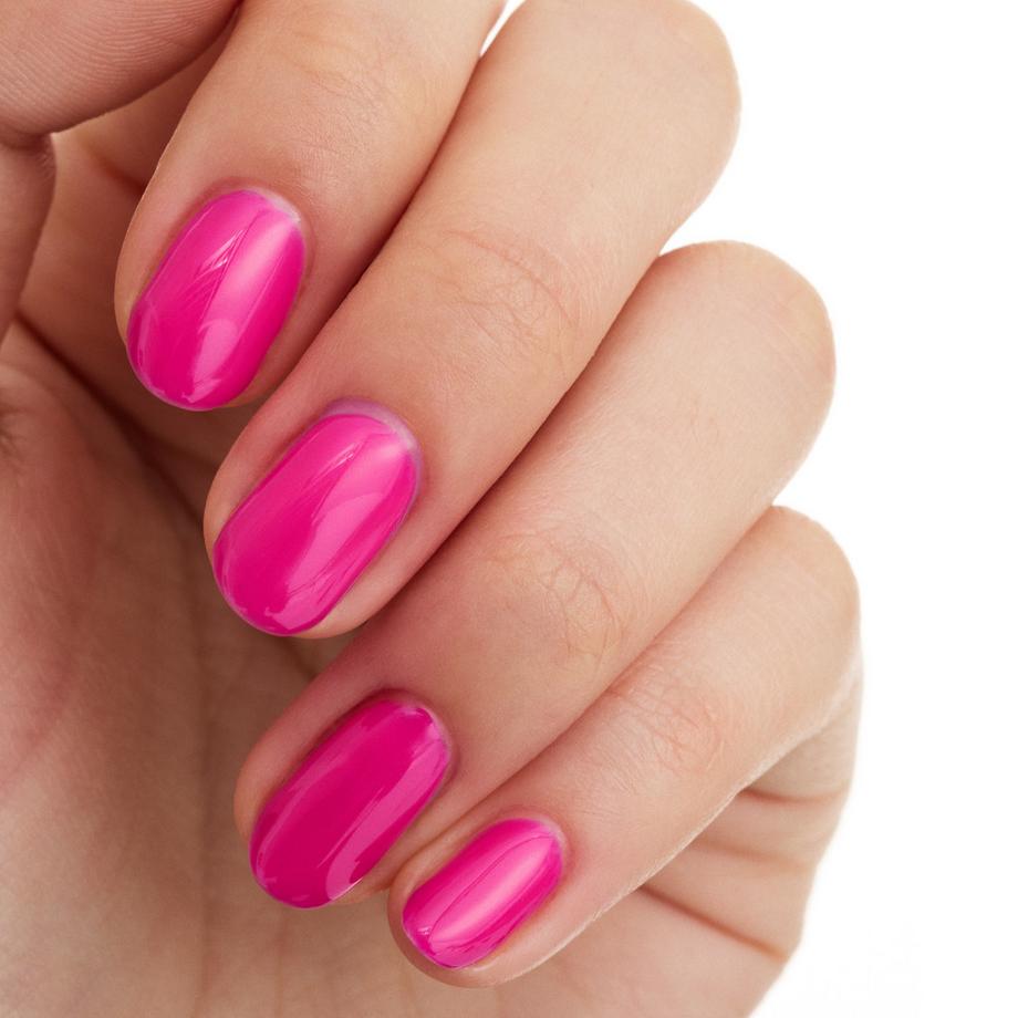 essence  studio nails UV GEL NAIL polish 