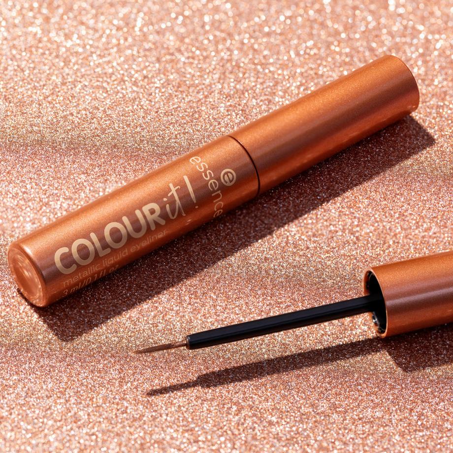 essence  COLOUR it! metallic liquid liner 