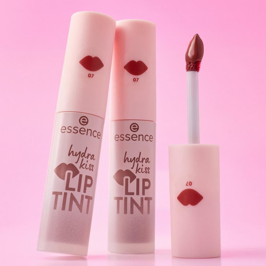 essence  Hydra Kiss Lip Oil 