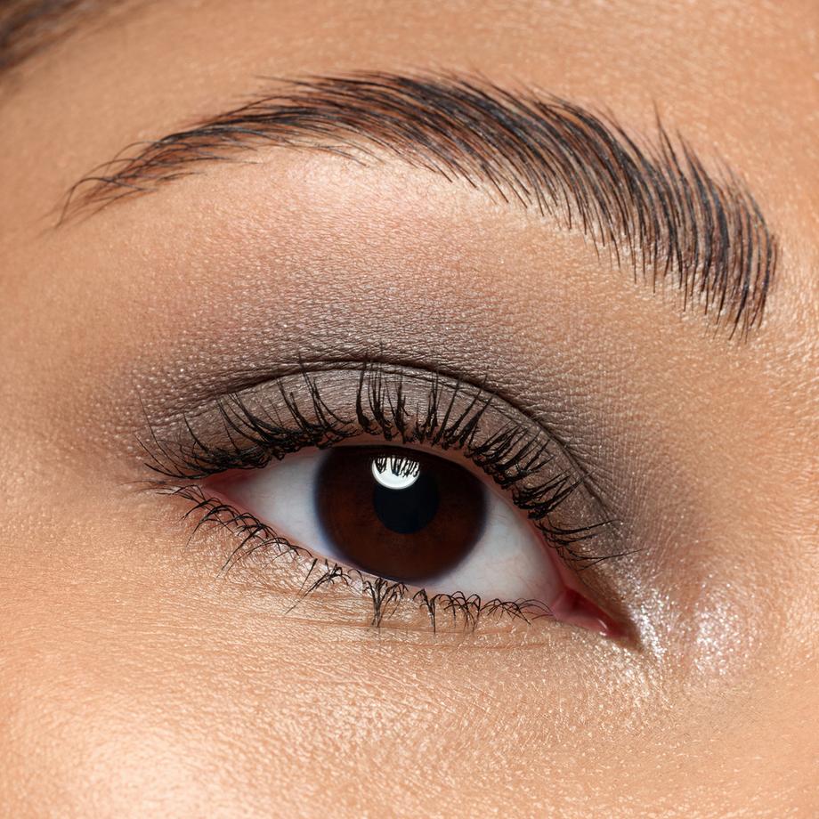 CATRICE  Diamond Treasures Cream to Powder Eyeshadow 