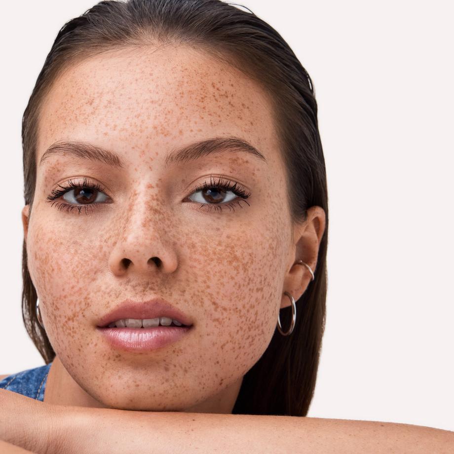 CATRICE  Diamond Glaze Gloss Stick 