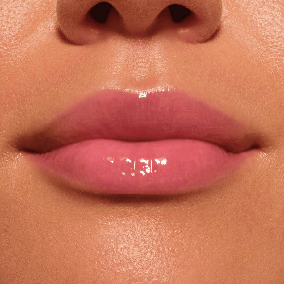 CATRICE  Gloss Obsessed Lip Glaze 