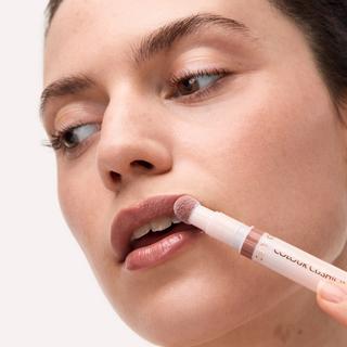 CATRICE  Colour Cushion Juicy Lip Oil 