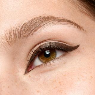 essence  Eyeliner Pen Extra Long-Lasting 