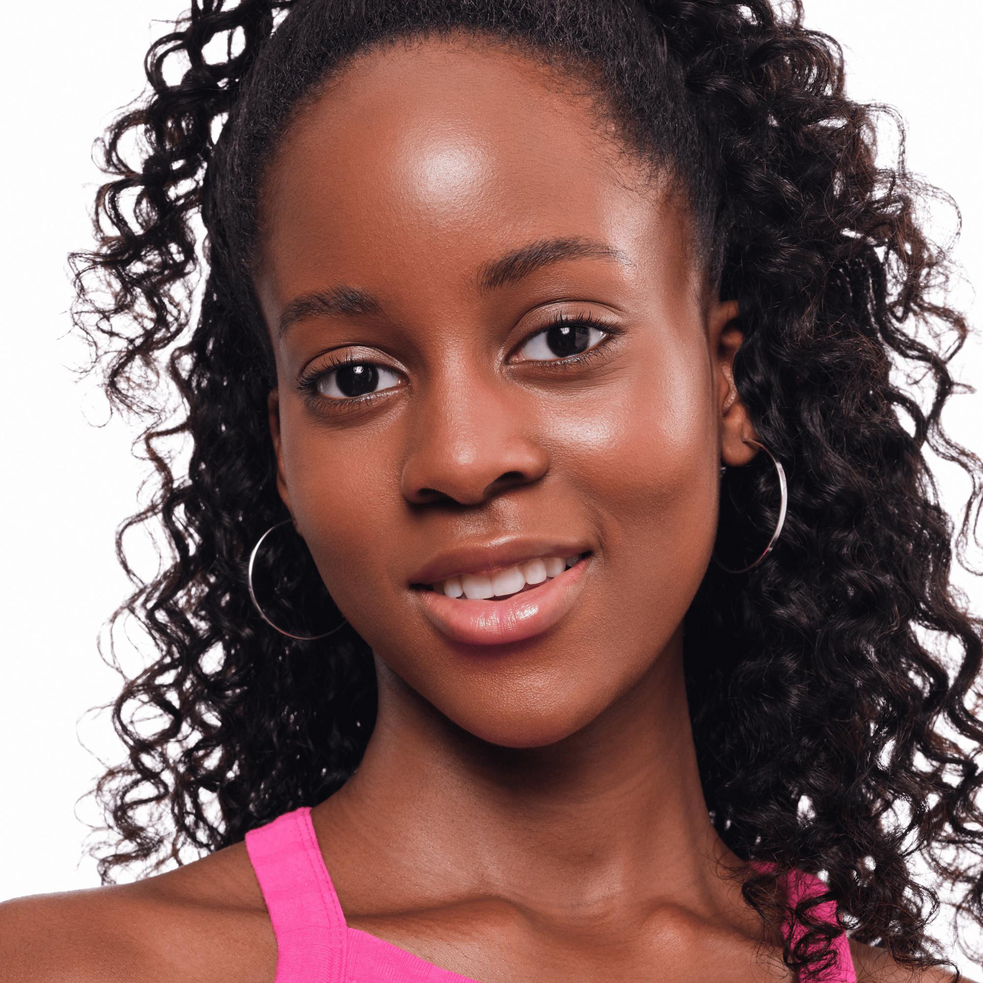 essence  all about soft glow! fixing compact powder waterproof 