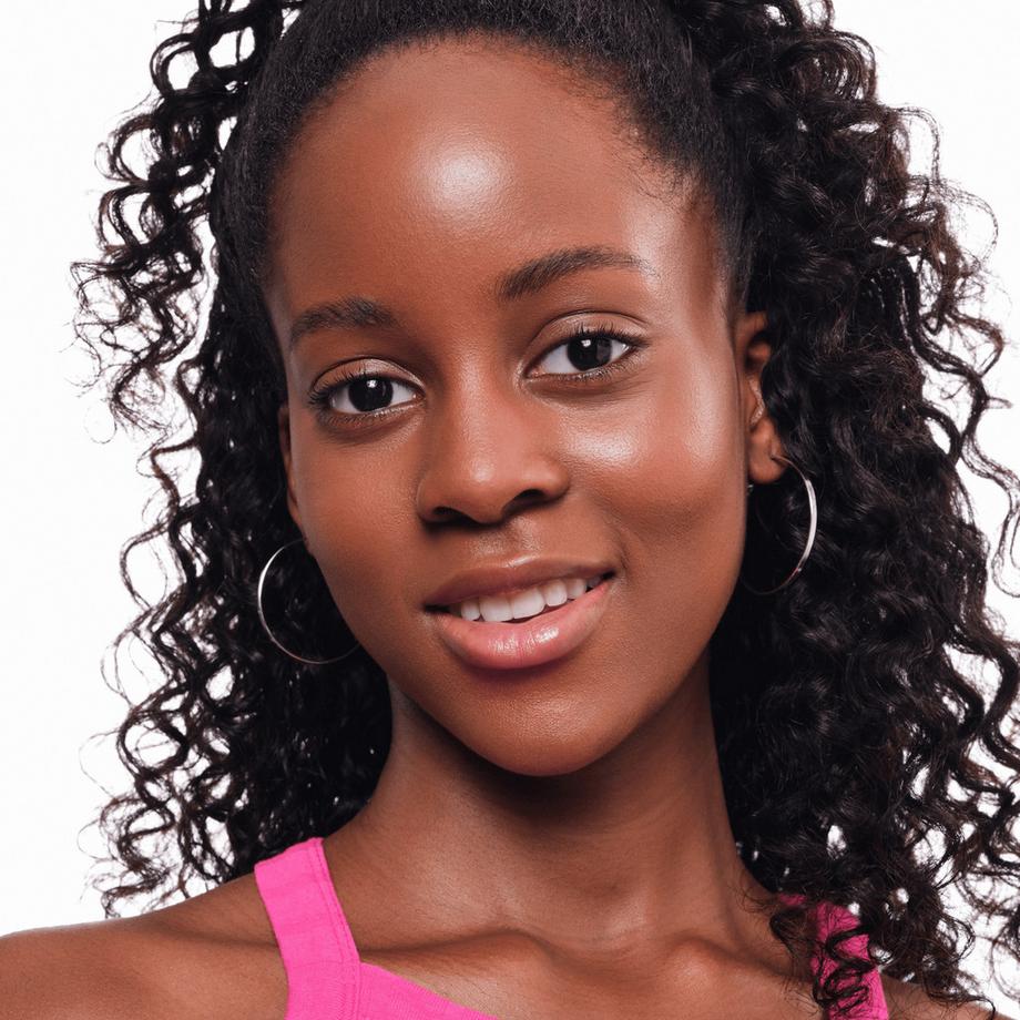 essence  all about soft glow! fixing compact powder waterproof 