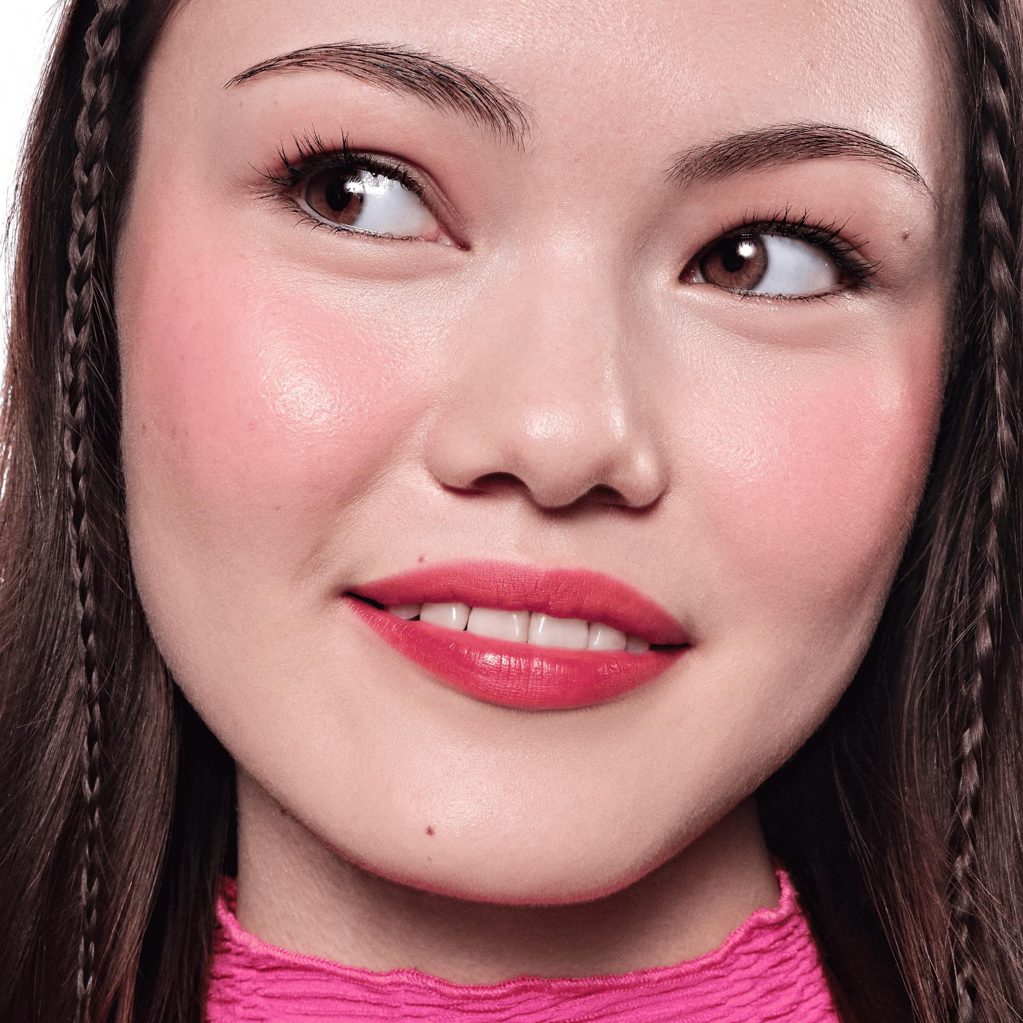 essence  WHAT A TINT! tinta per labbra e guance 