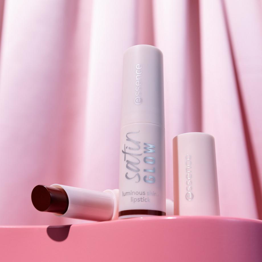 essence  satin GLOW luminous shine lipstick 