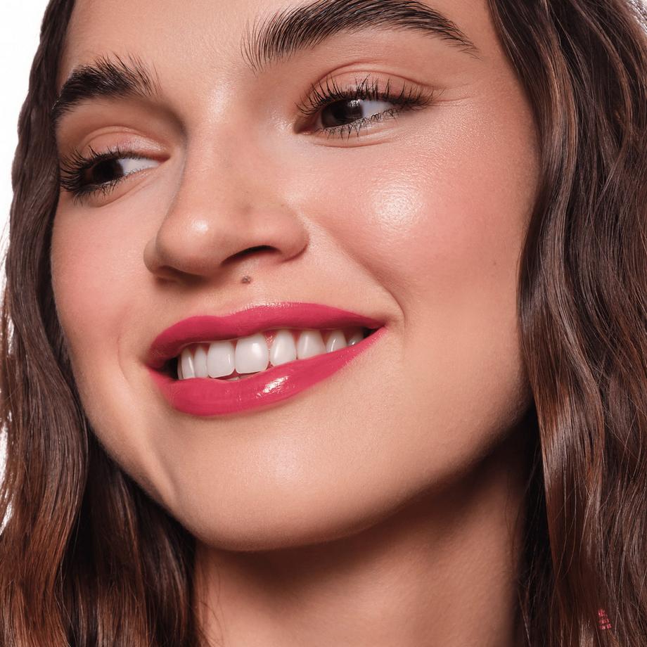 essence  hydra kiss LIP TINT 