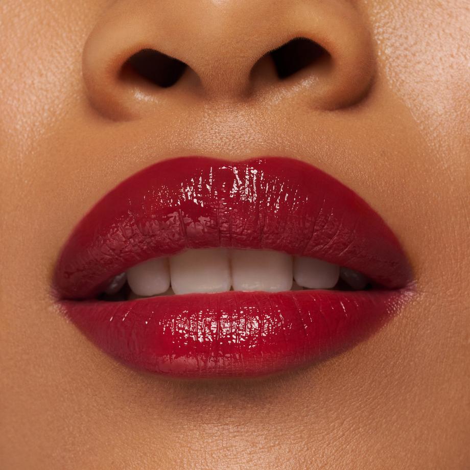 essence  hydra kiss LIP TINT 