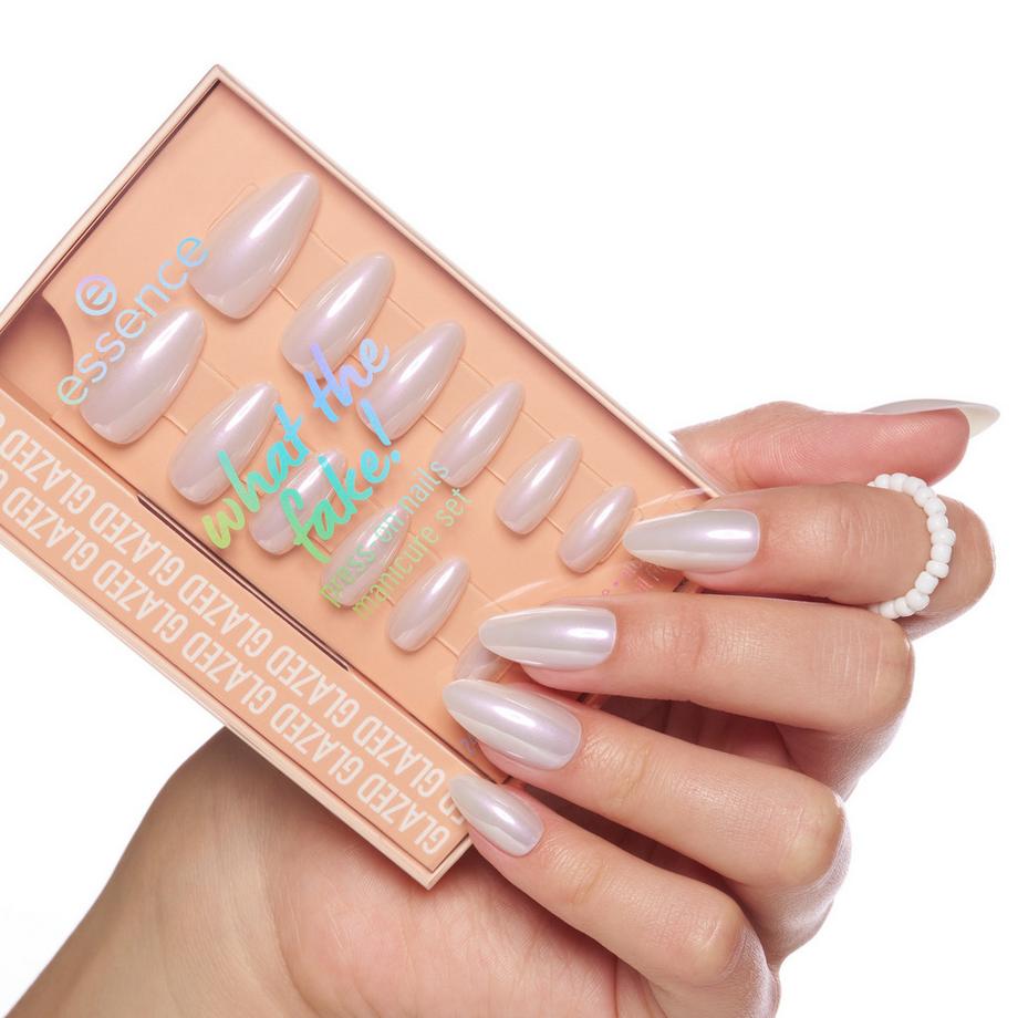 essence  what the fake! PRESS-ON NAILS manicure set 