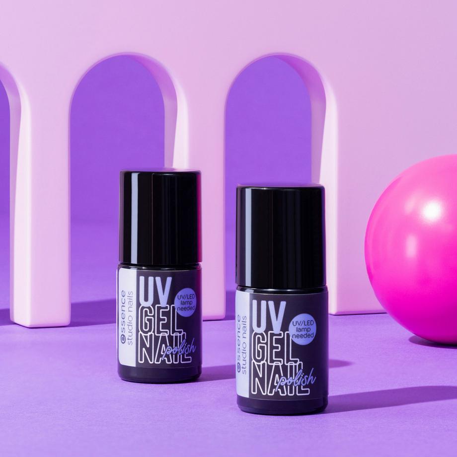 essence  studio nails Smalto UV GEL per unghie 