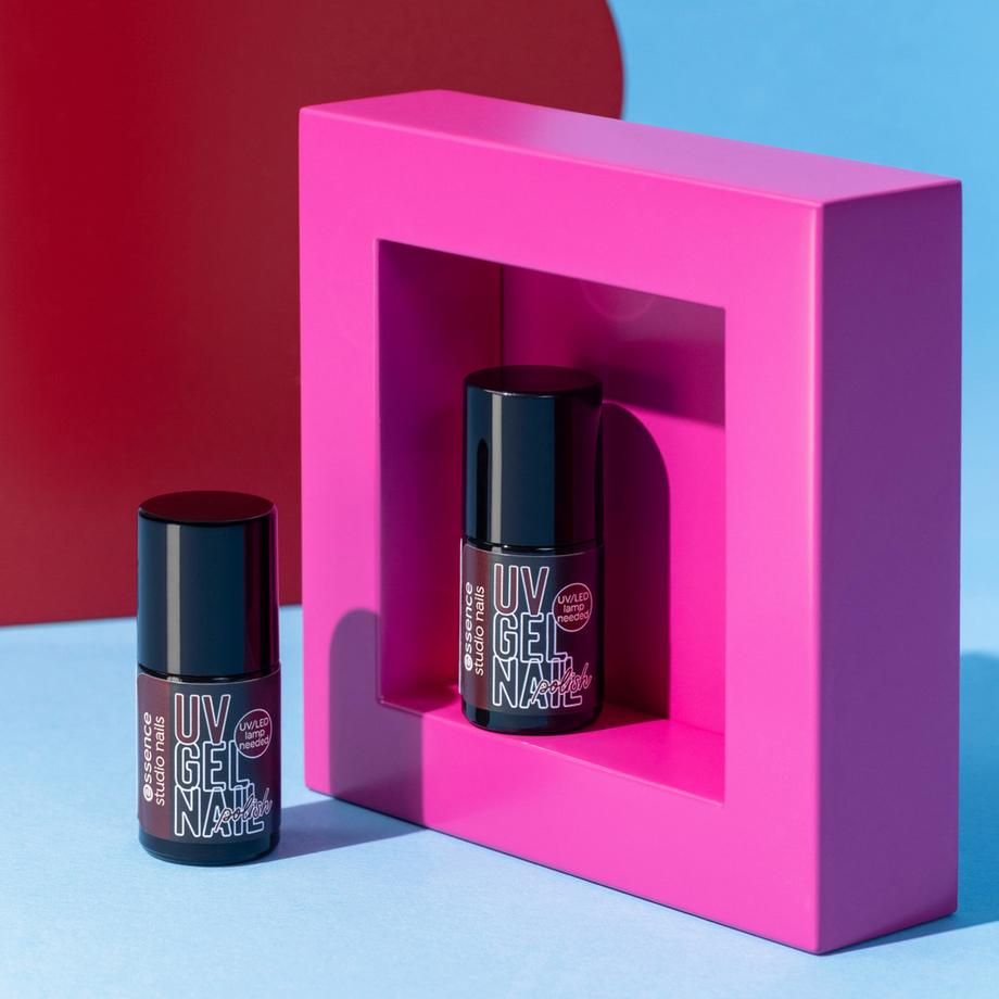 essence  studio nails UV GEL NAIL polish 