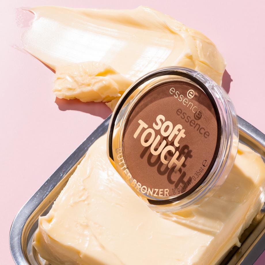 essence  soft TOUCH BUTTER BRONZER 