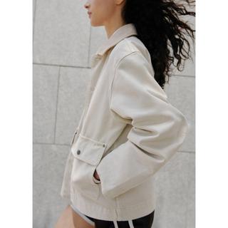 MANGO Newrio Giacca di Jeans con Colletto a Contrasto  