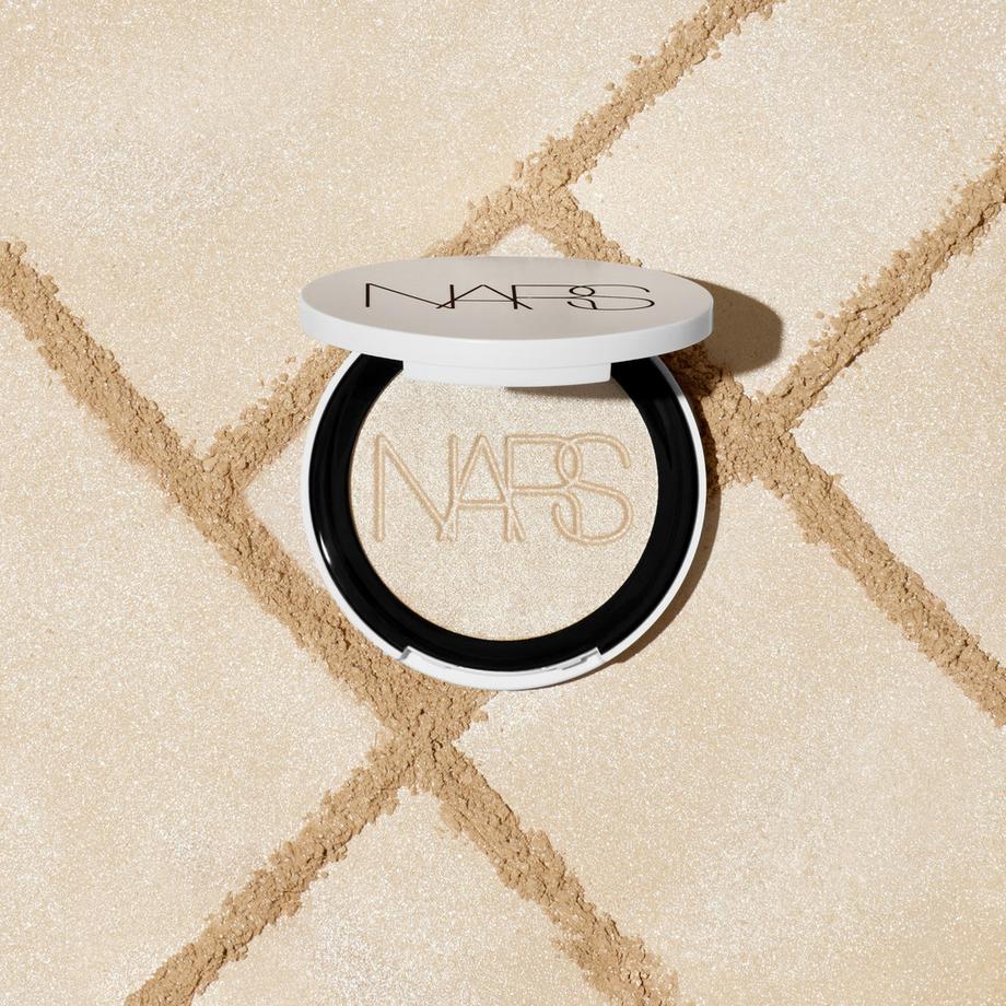 Nars  Light Reflecting™ Luminizing Powder - Highlighter 