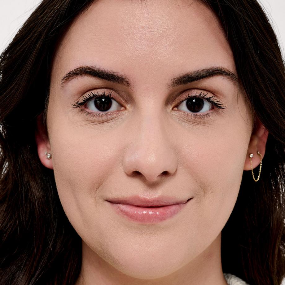 benefit  The POREfessional Foundation - Fondotinta levigante con Niacinamide 