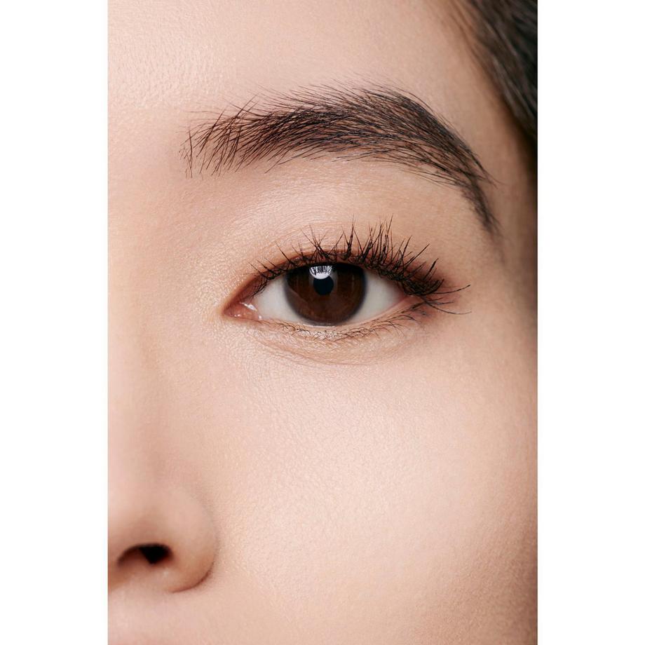 CHANEL ULTRA LE TEINT LE CORRECTEUR CONCEALER – LANGER HALT – MAXIMALER TRAGEKOMFORT – MAKELLOSES FINISH 