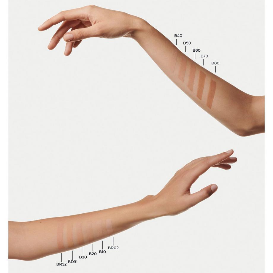 CHANEL ULTRA LE TEINT LE CORRECTEUR CORRECTEUR HAUTE TENUE - ULTRA CONFORT - FINI ZÉRO DÉFAUT 