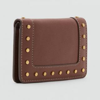 MANGO Serrat Nieten Portemonnaie  