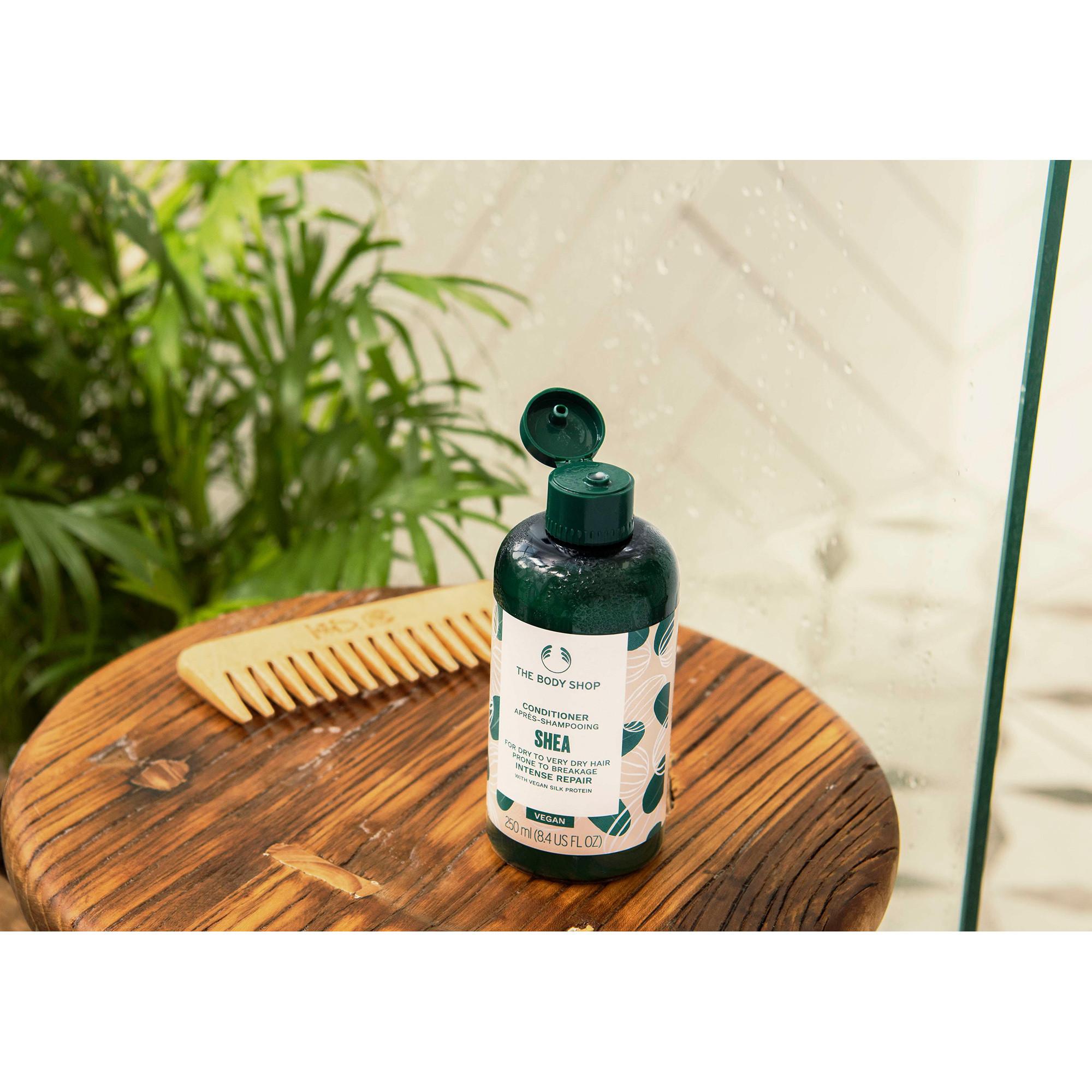 The Body Shop  Shea Intense Repair Conditioner 