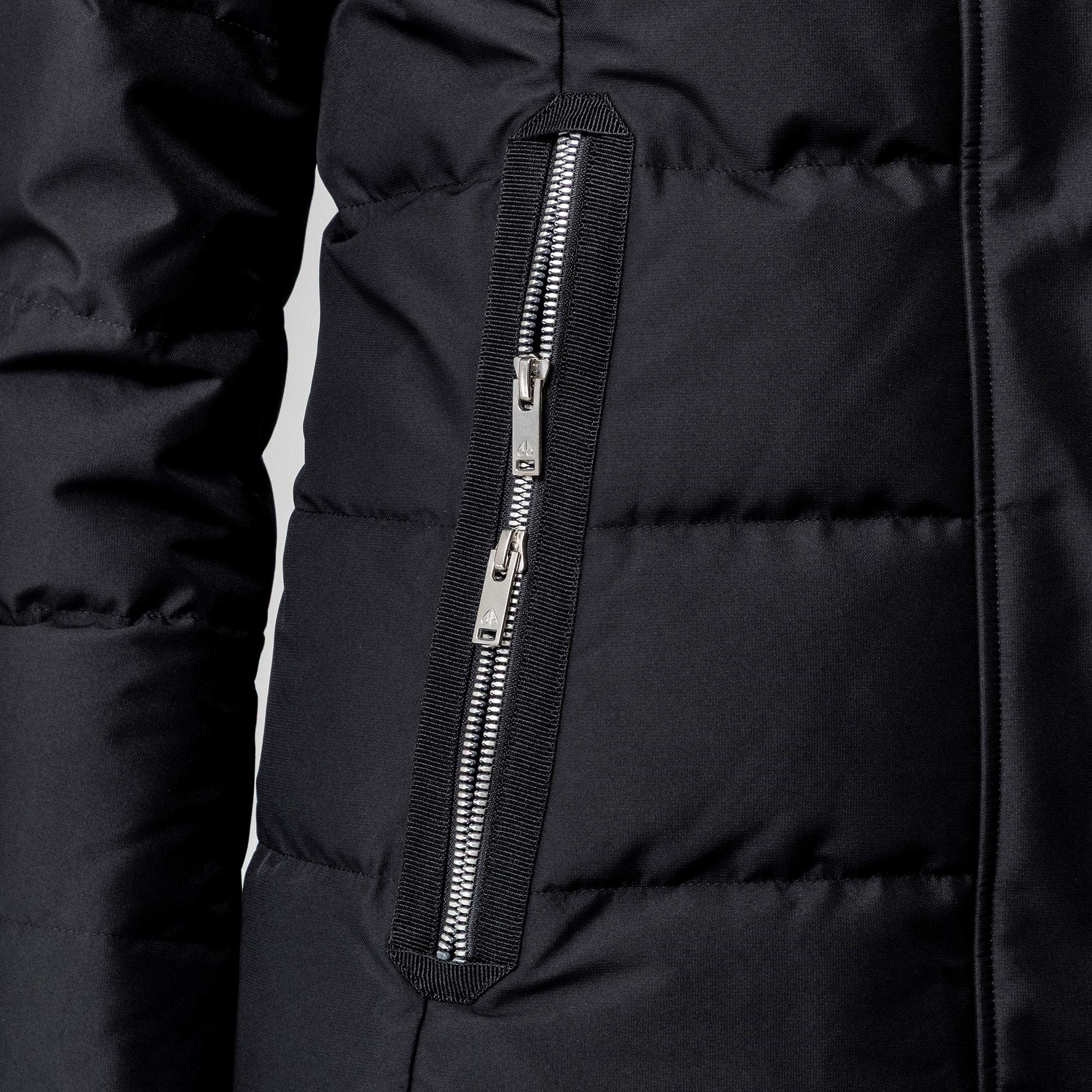 MOOSE KNUCKLES Gepolsterter Daunenmantel mit abnehmbarer Kapuze  