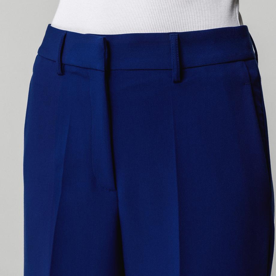 Manor Woman Hose Loose Fit  