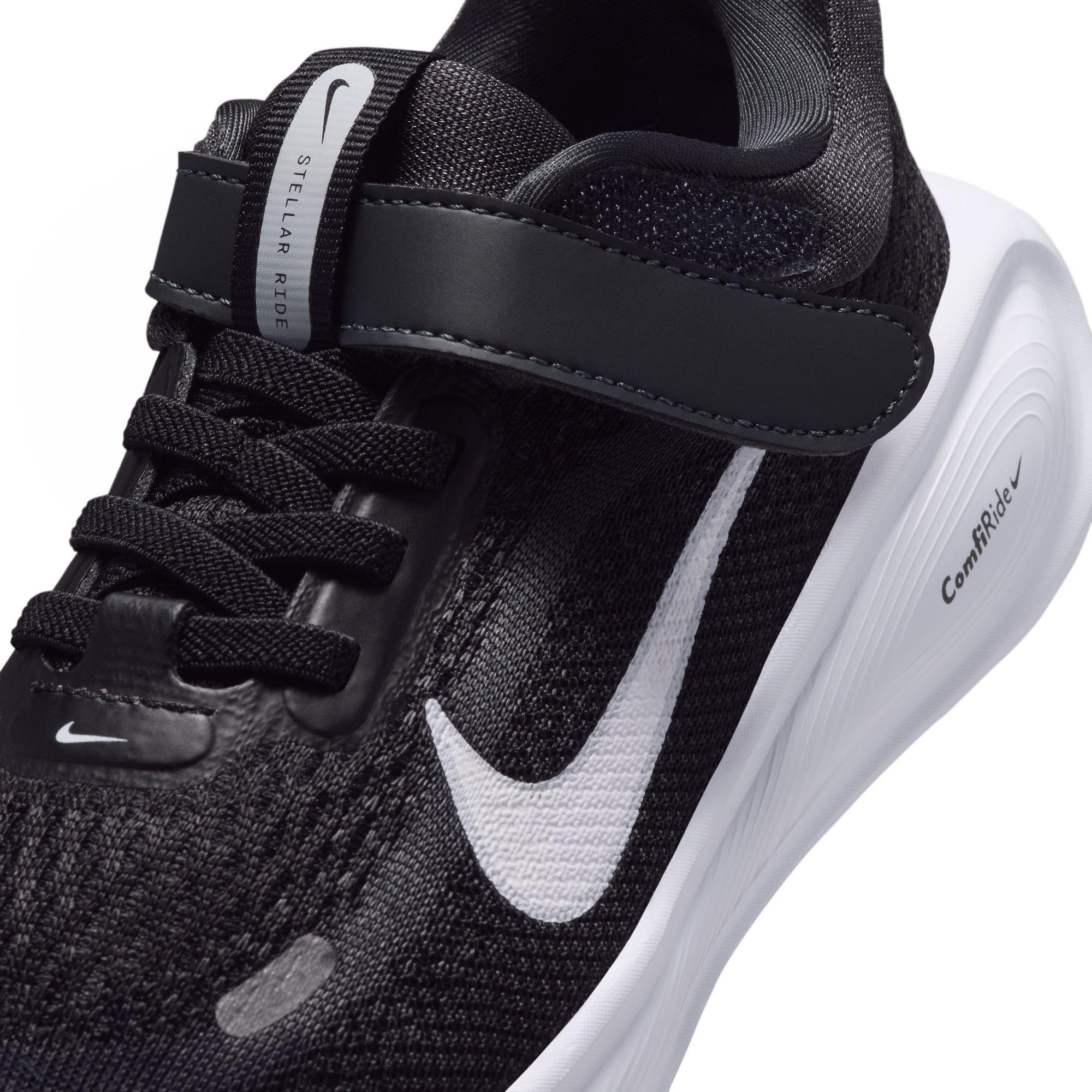 NIKE Nike Stellar Ride Sneakers basse 