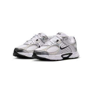 NIKE NIKE V5 RNR (GS) Sneakers, basses 
