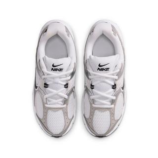 NIKE NIKE V5 RNR (GS) Sneakers, basses 