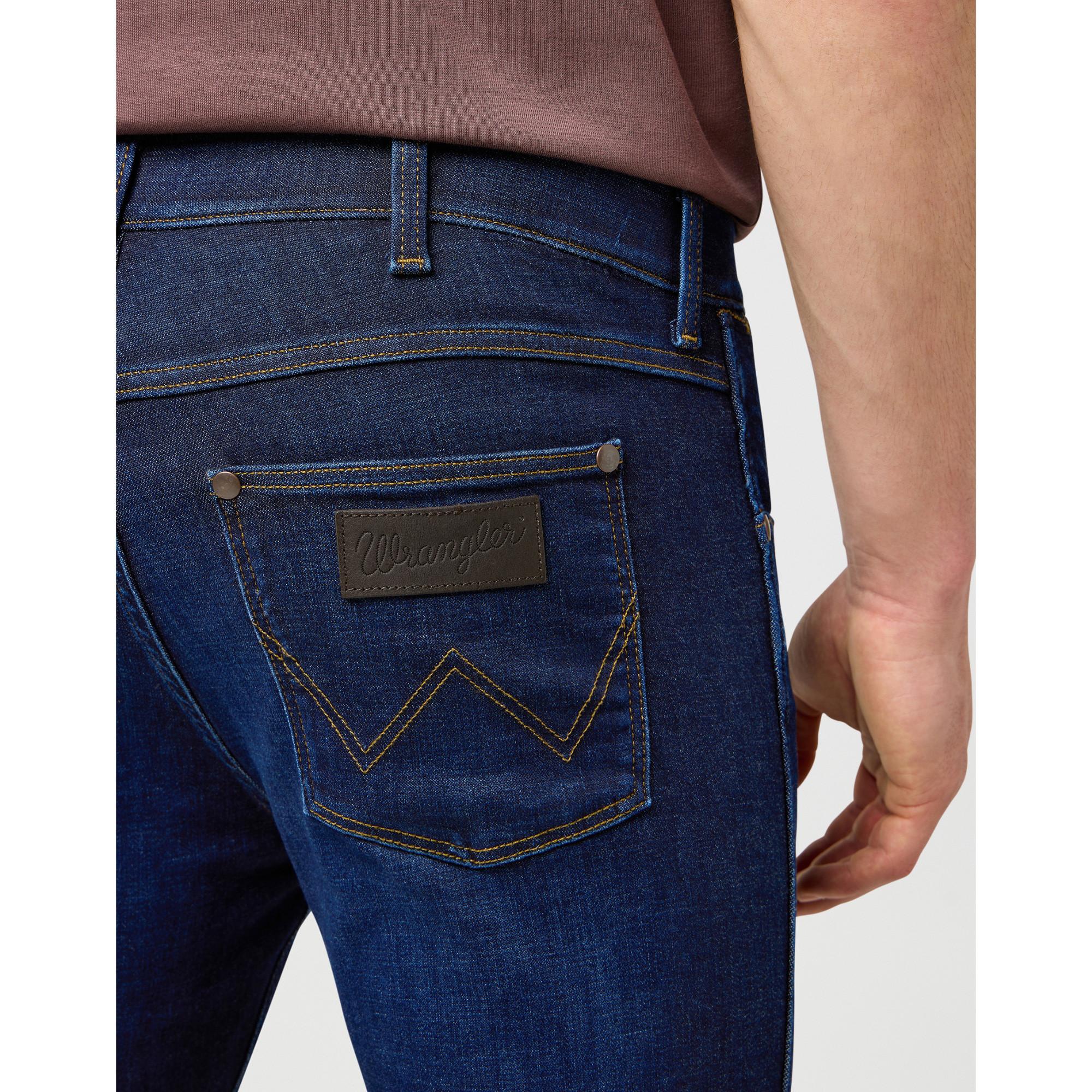 Wrangler Greensboro Regular Fit Jeans  