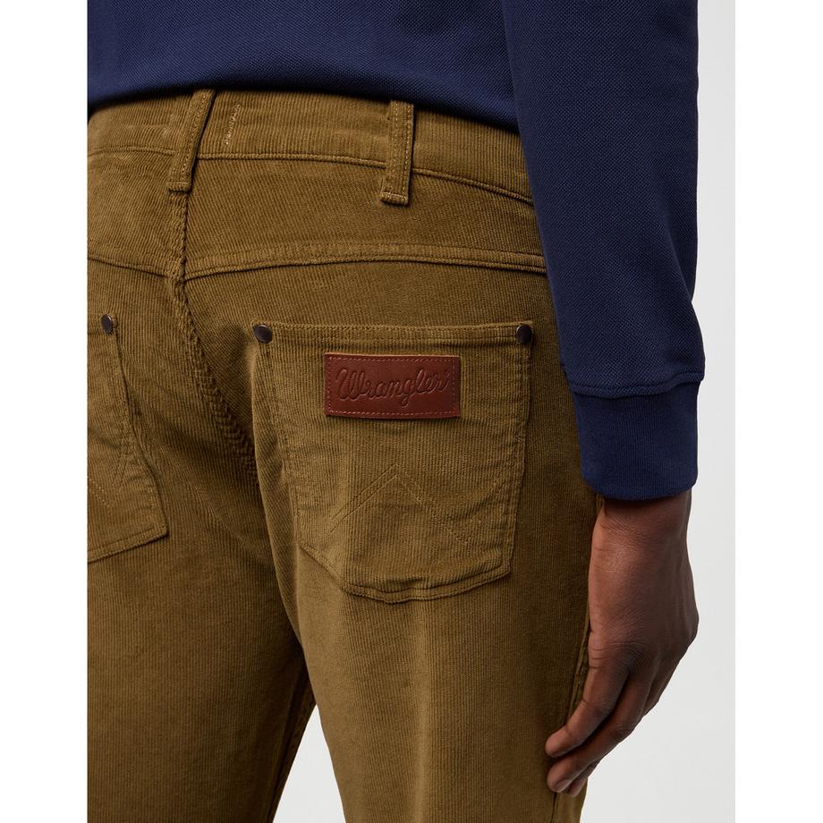 Wrangler Greensboro Pantaloni in Velluto a Coste Regular Fit  