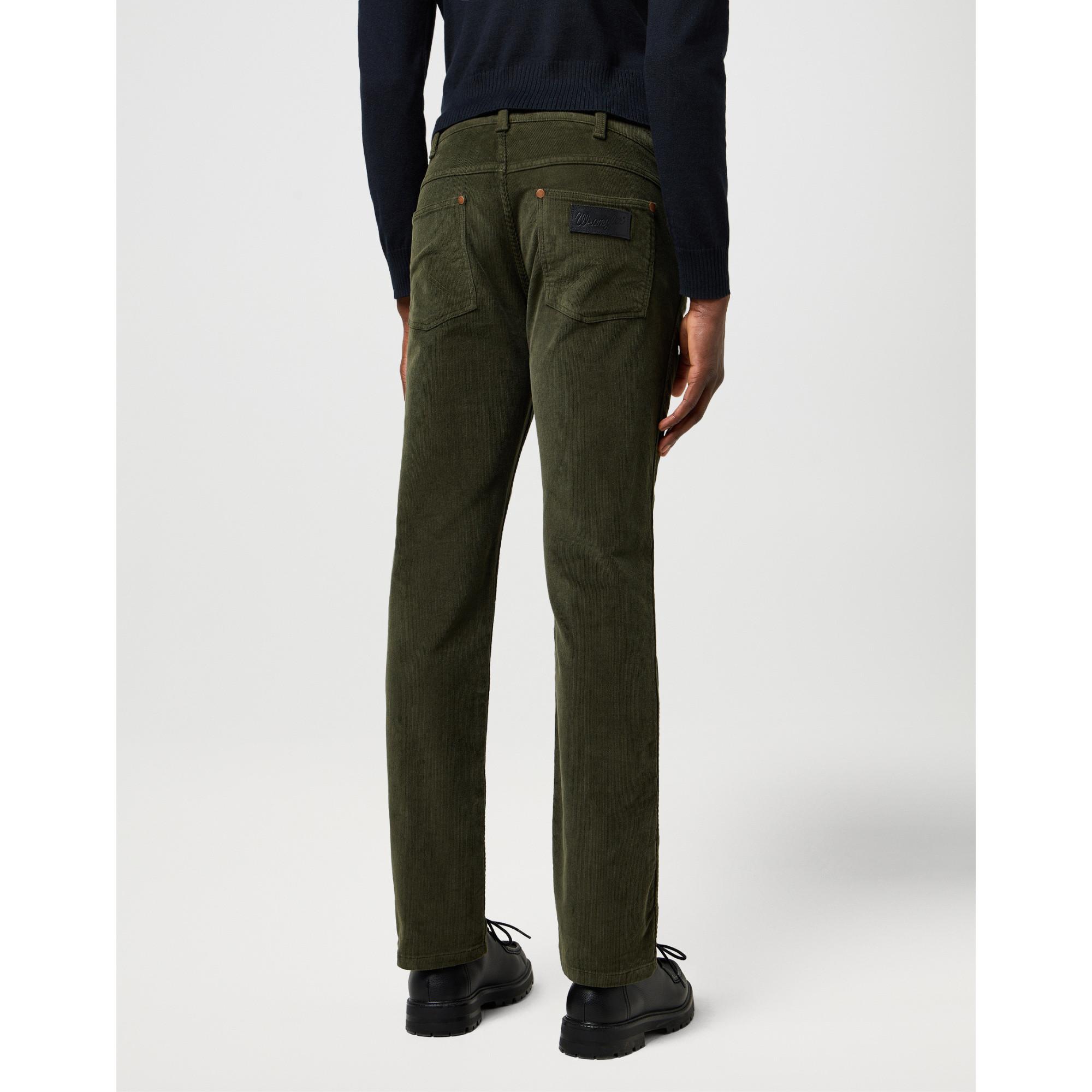 Wrangler Greensboro Pantalon en Velours Côtelé Regular Fit  
