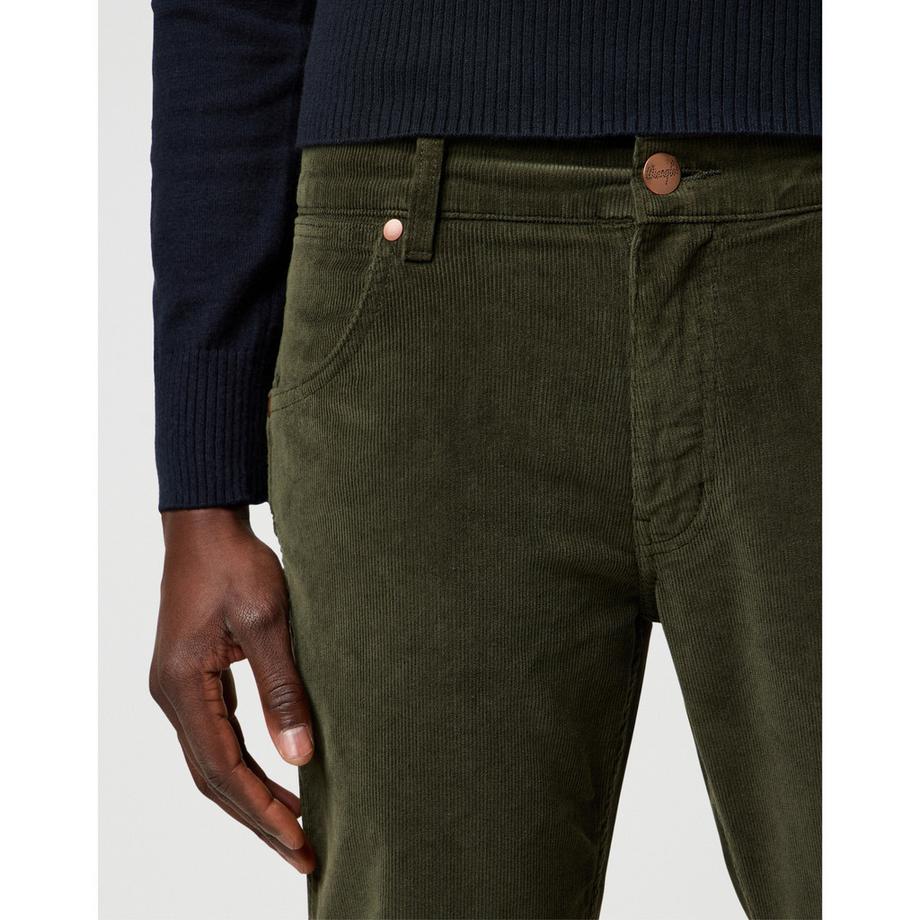 Wrangler Greensboro Pantaloni in Velluto a Coste Regular Fit  