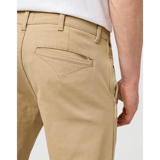 Wrangler Regular Chino Modern Fit Hose  