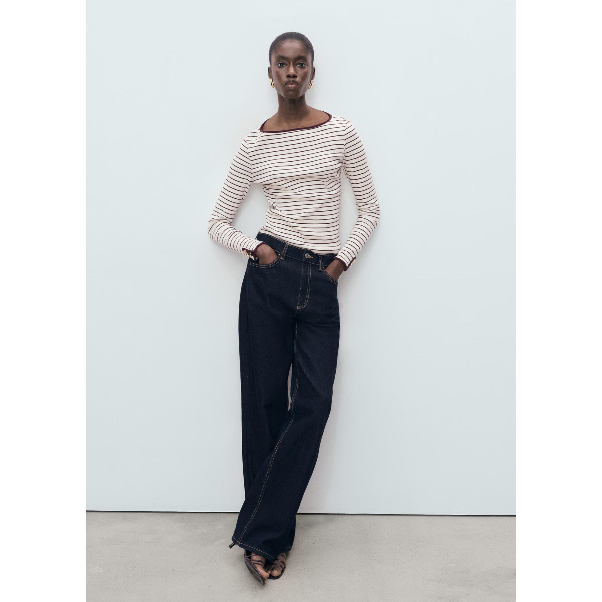 MANGO Porta T-Shirt Rigata Maniche Lunghe Scollo a Barca  