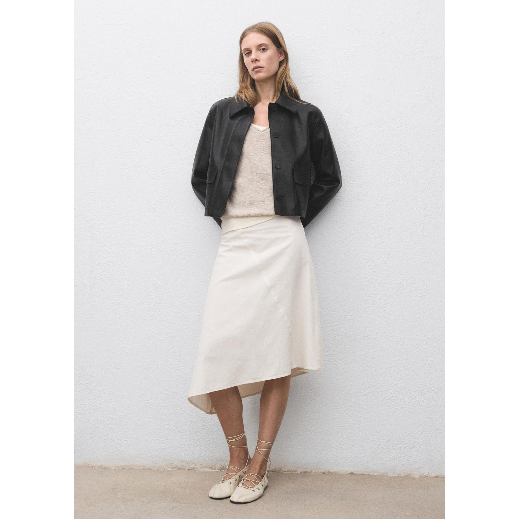 MANGO Sabina Kurze Leder-Look Jacke  
