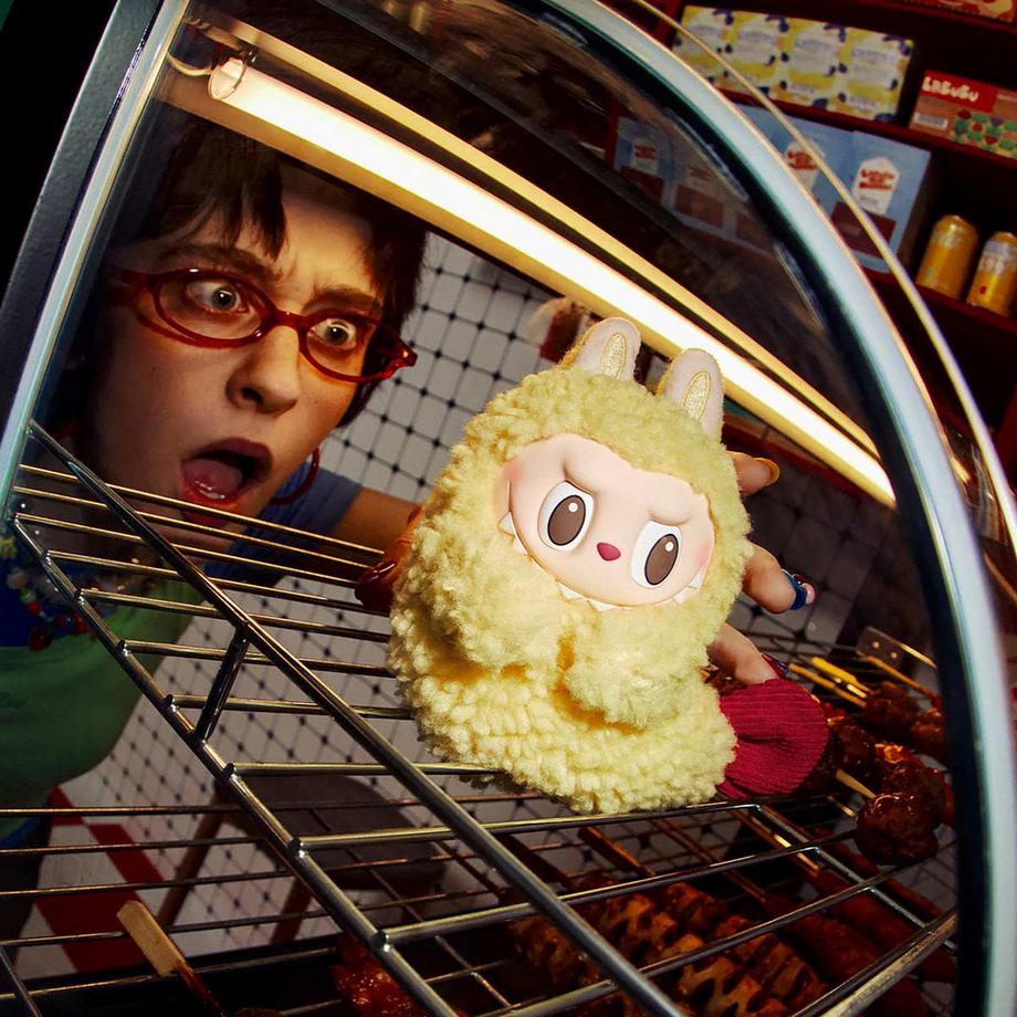 Popmart Beauty Labubu The Monsters "Shrimp Tempura" Wacky Mart Series-Earphone Case  